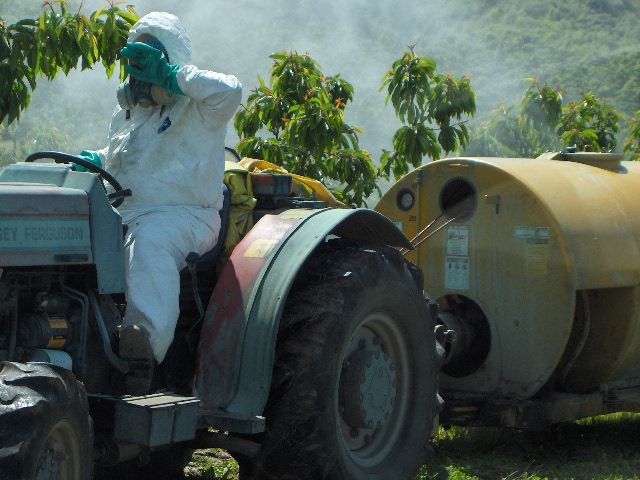 Report Highlights Gaps in Protections for People Who Live and Work Near Pesticide Applications
